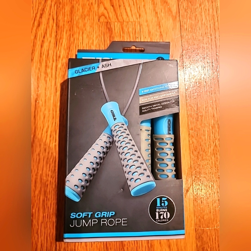 NIB TKO Soft Grip Jump Rope (Glacier & Ash)
